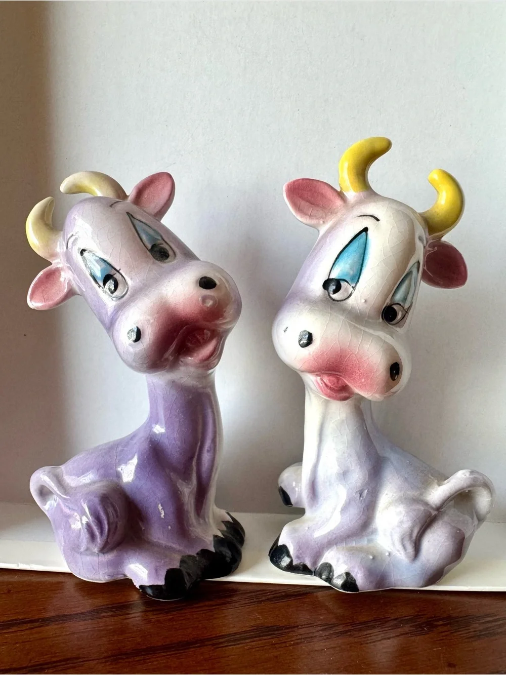 Vintage Purple Ceramic Cow Salt & Pepper Shakers Japan MCM Anthropomorphic Set